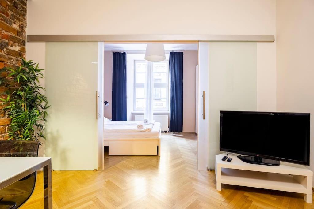 Florianska Glamour Apartments Krakow Ngoại thất bức ảnh
