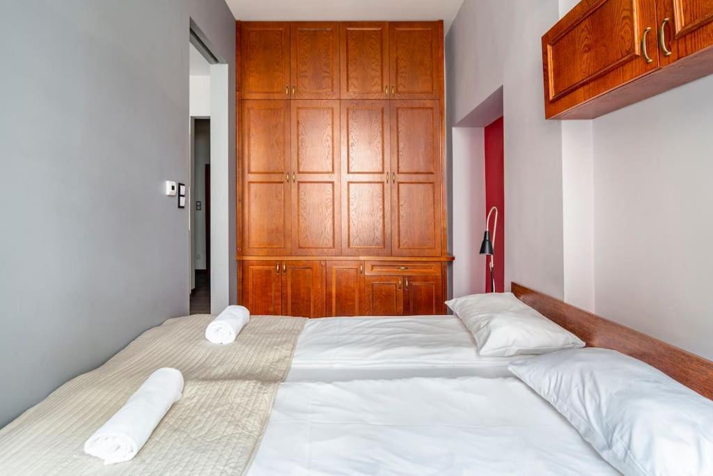 Florianska Glamour Apartments Krakow Ngoại thất bức ảnh