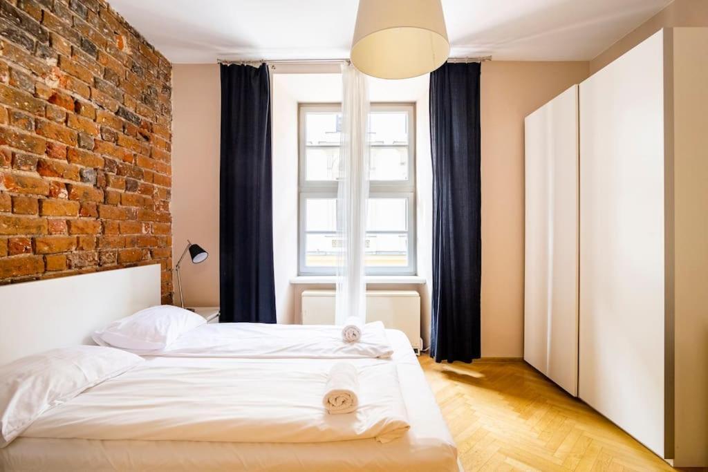 Florianska Glamour Apartments Krakow Ngoại thất bức ảnh